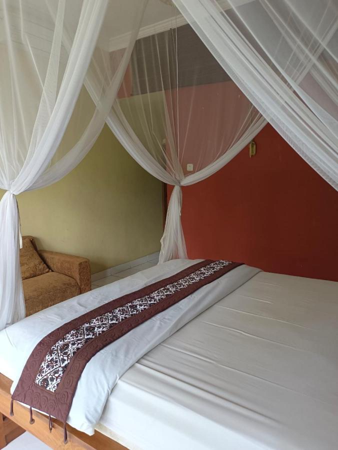 Dalum Homestay Amed  Bagian luar foto
