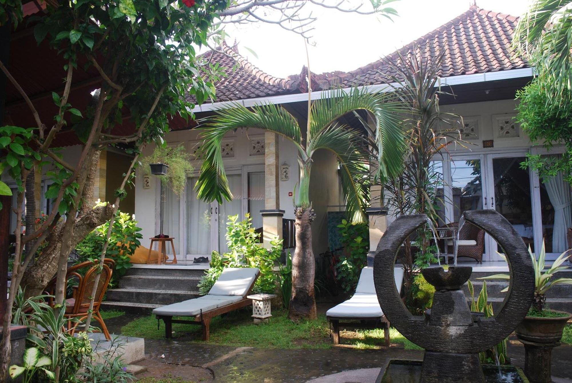 Dalum Homestay Amed  Bagian luar foto