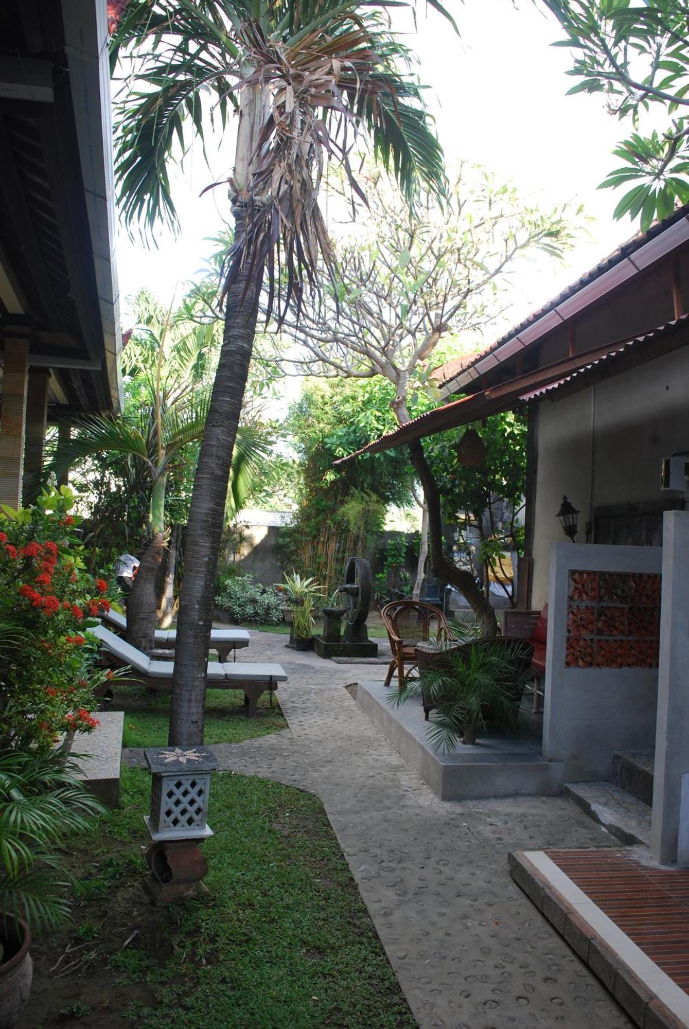 Dalum Homestay Amed  Bagian luar foto