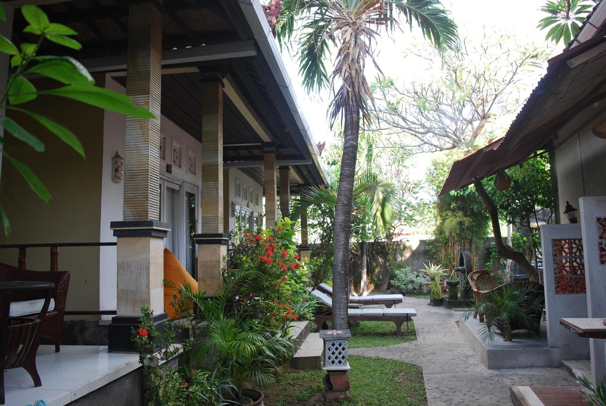 Dalum Homestay Amed  Bagian luar foto