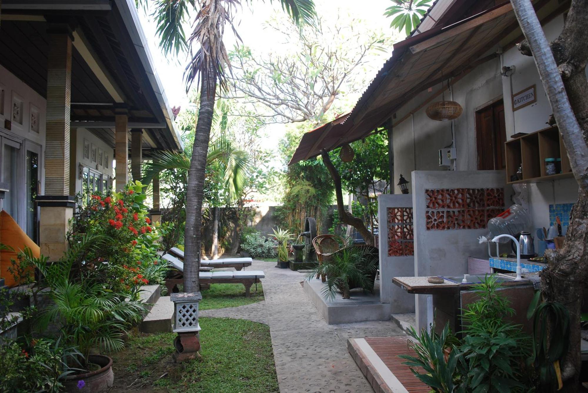 Dalum Homestay Amed  Bagian luar foto