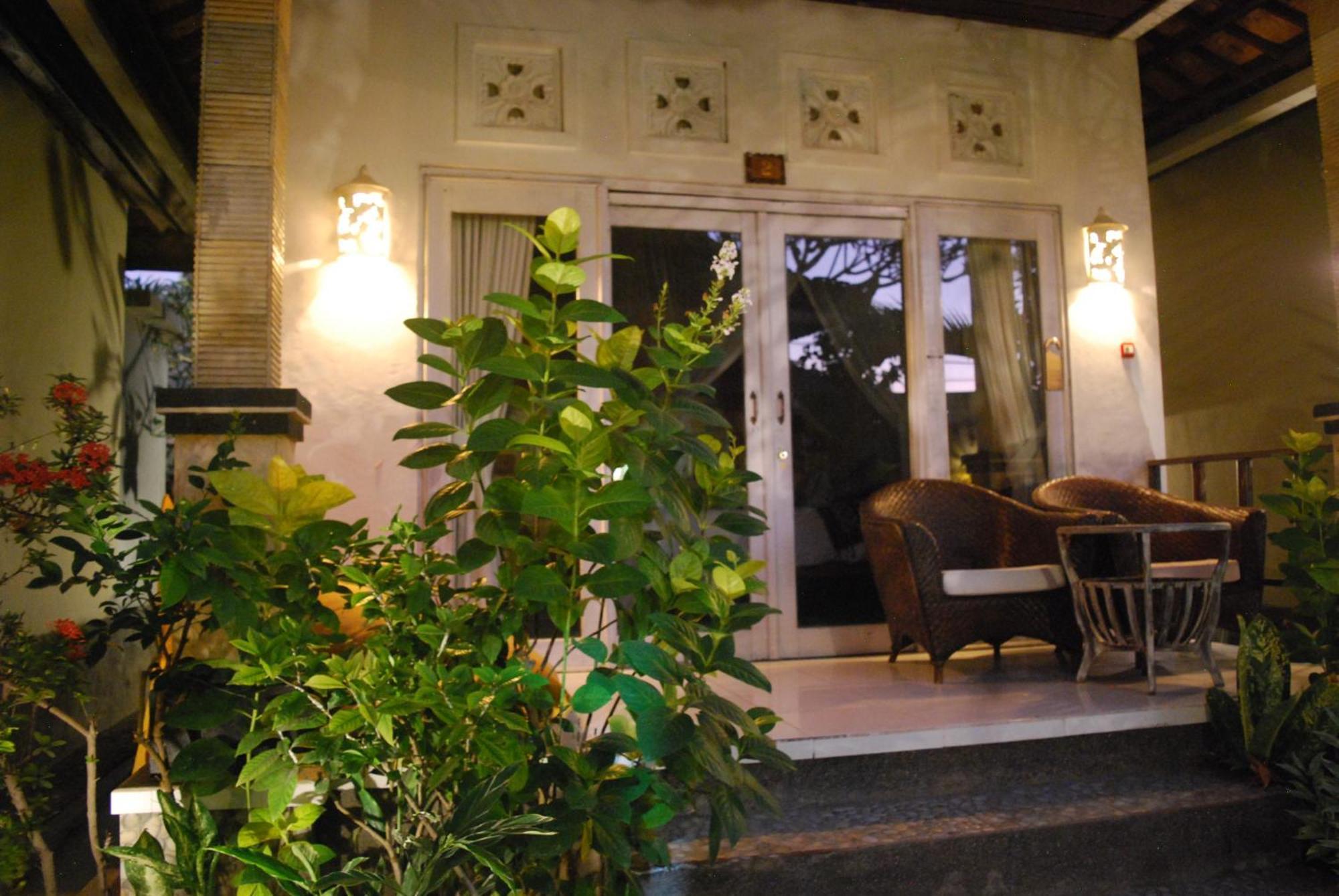 Dalum Homestay Amed  Bagian luar foto