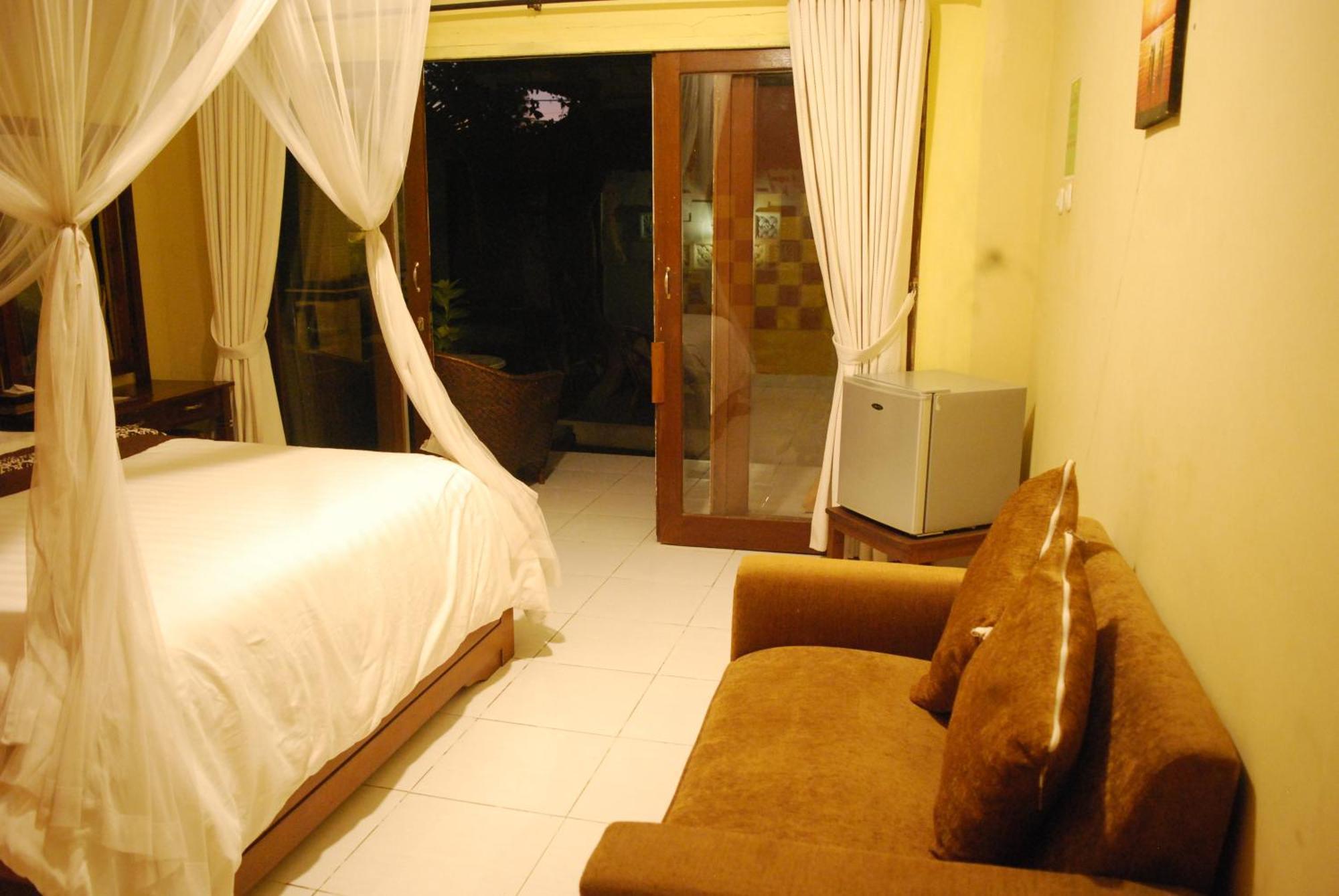 Dalum Homestay Amed  Bagian luar foto