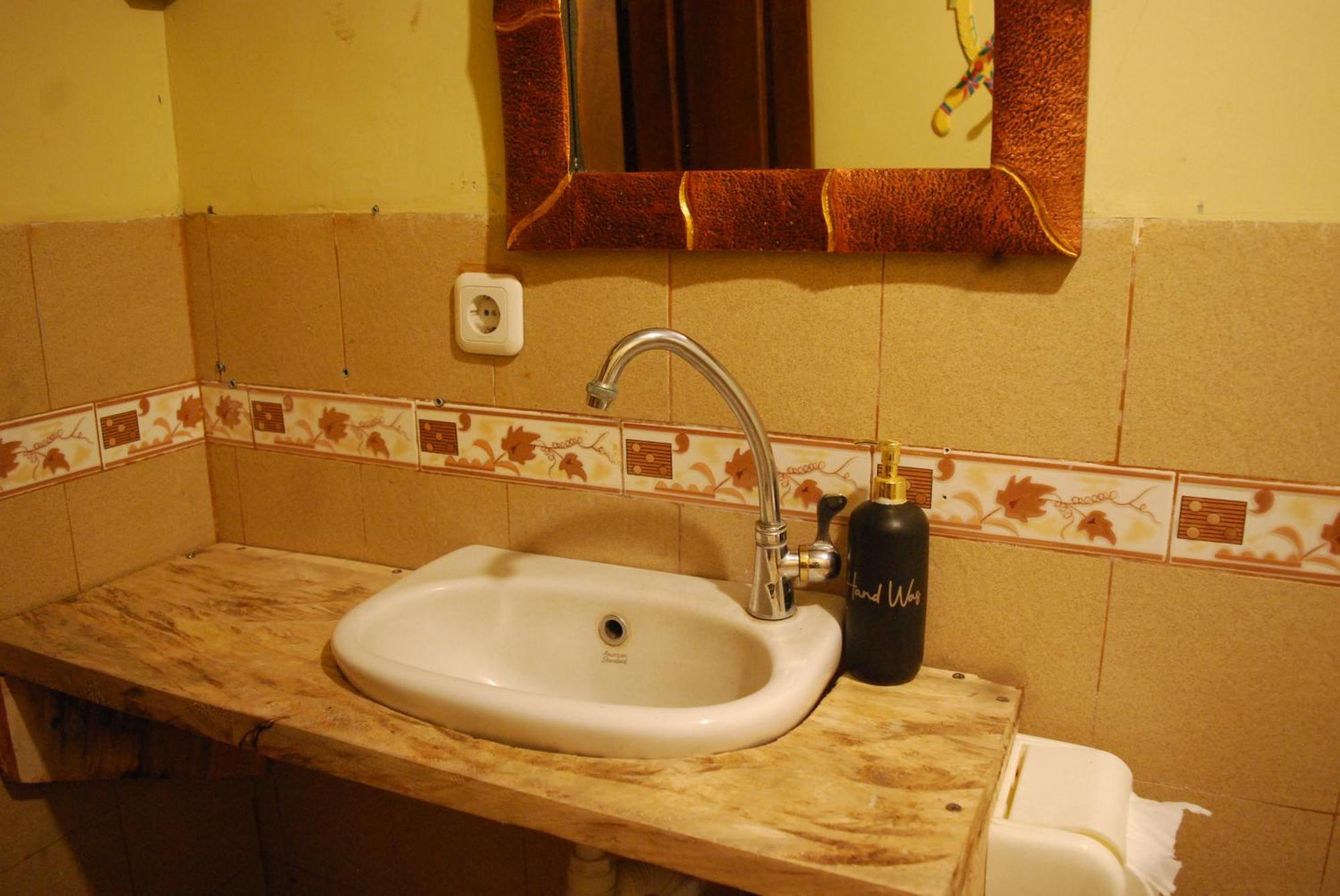 Dalum Homestay Amed  Bagian luar foto