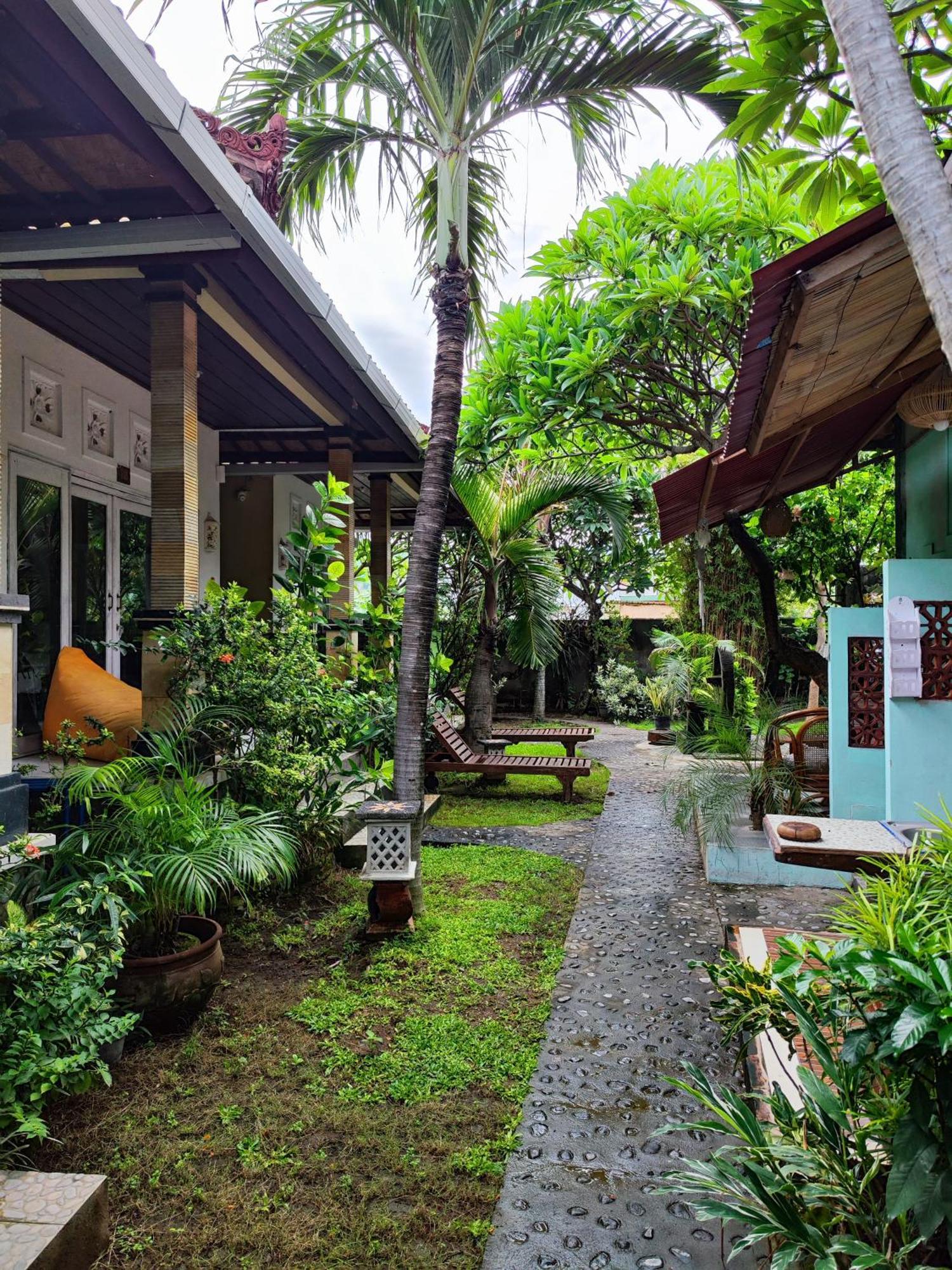 Dalum Homestay Amed  Bagian luar foto