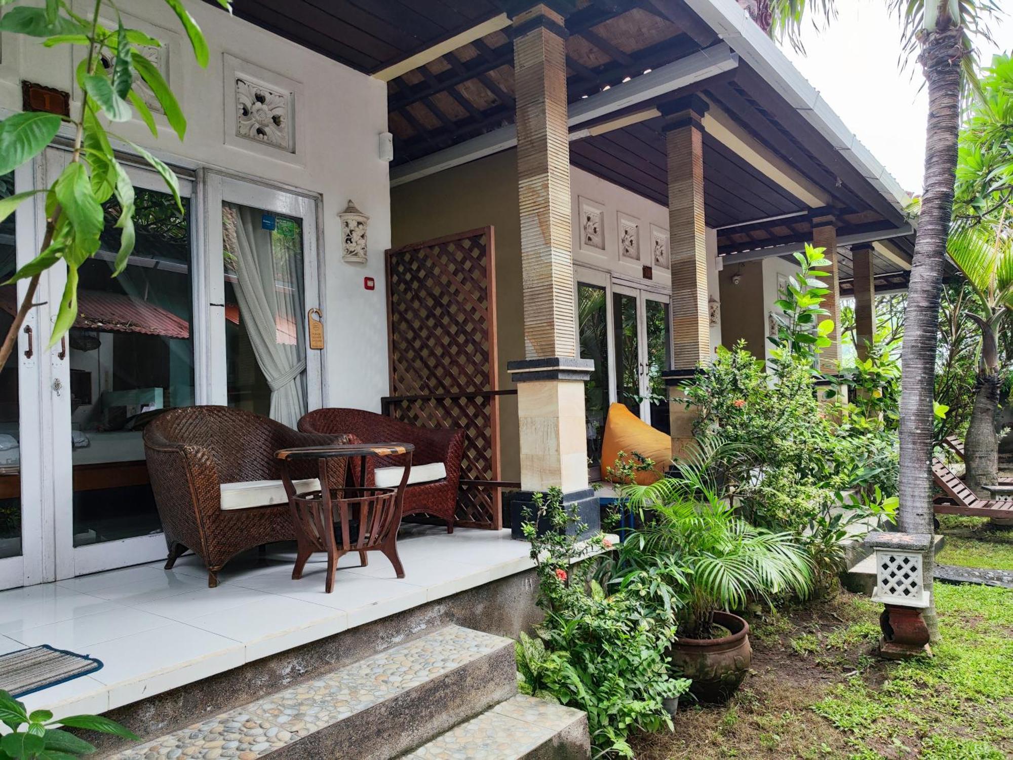 Dalum Homestay Amed  Bagian luar foto