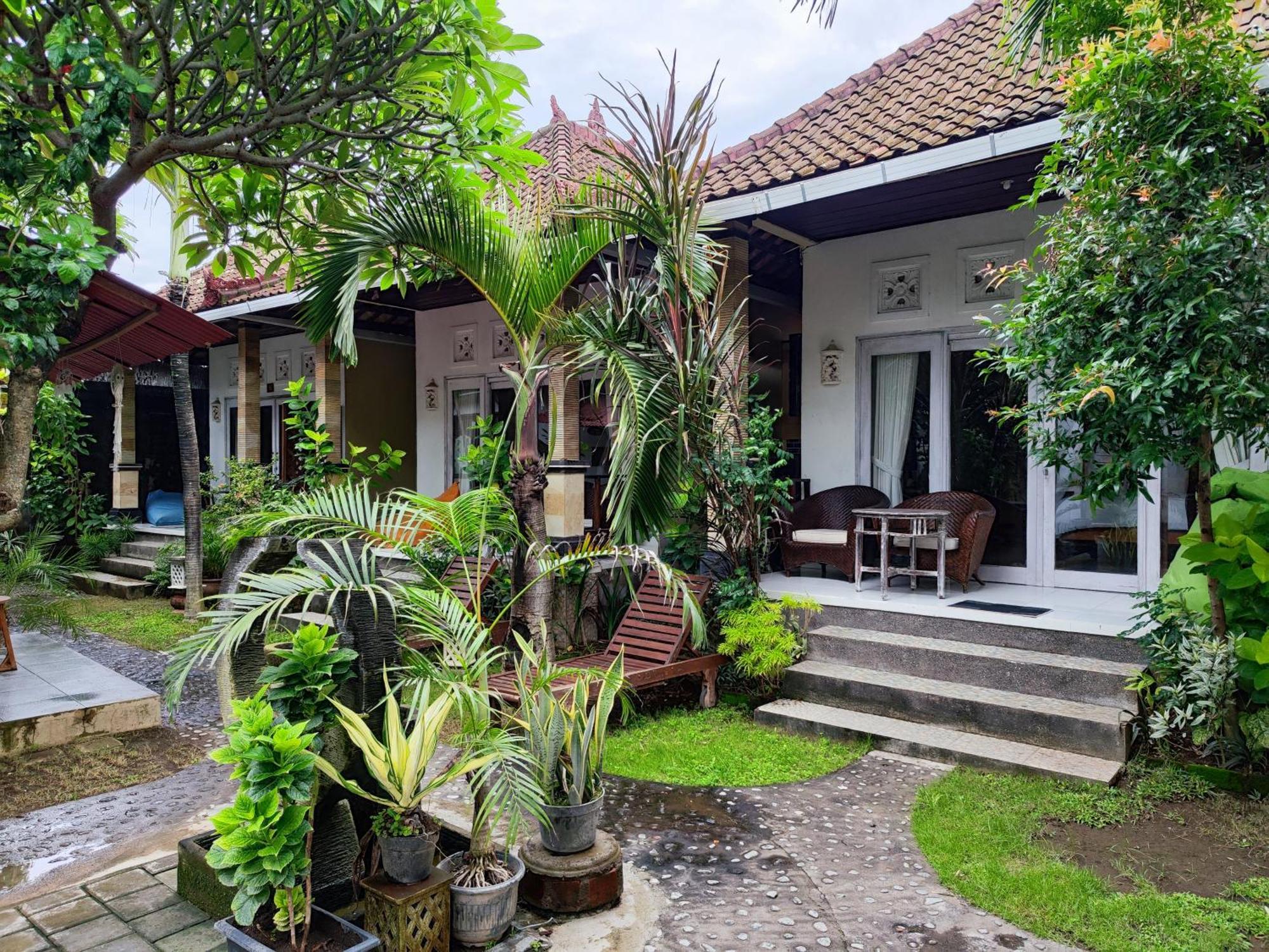 Dalum Homestay Amed  Bagian luar foto